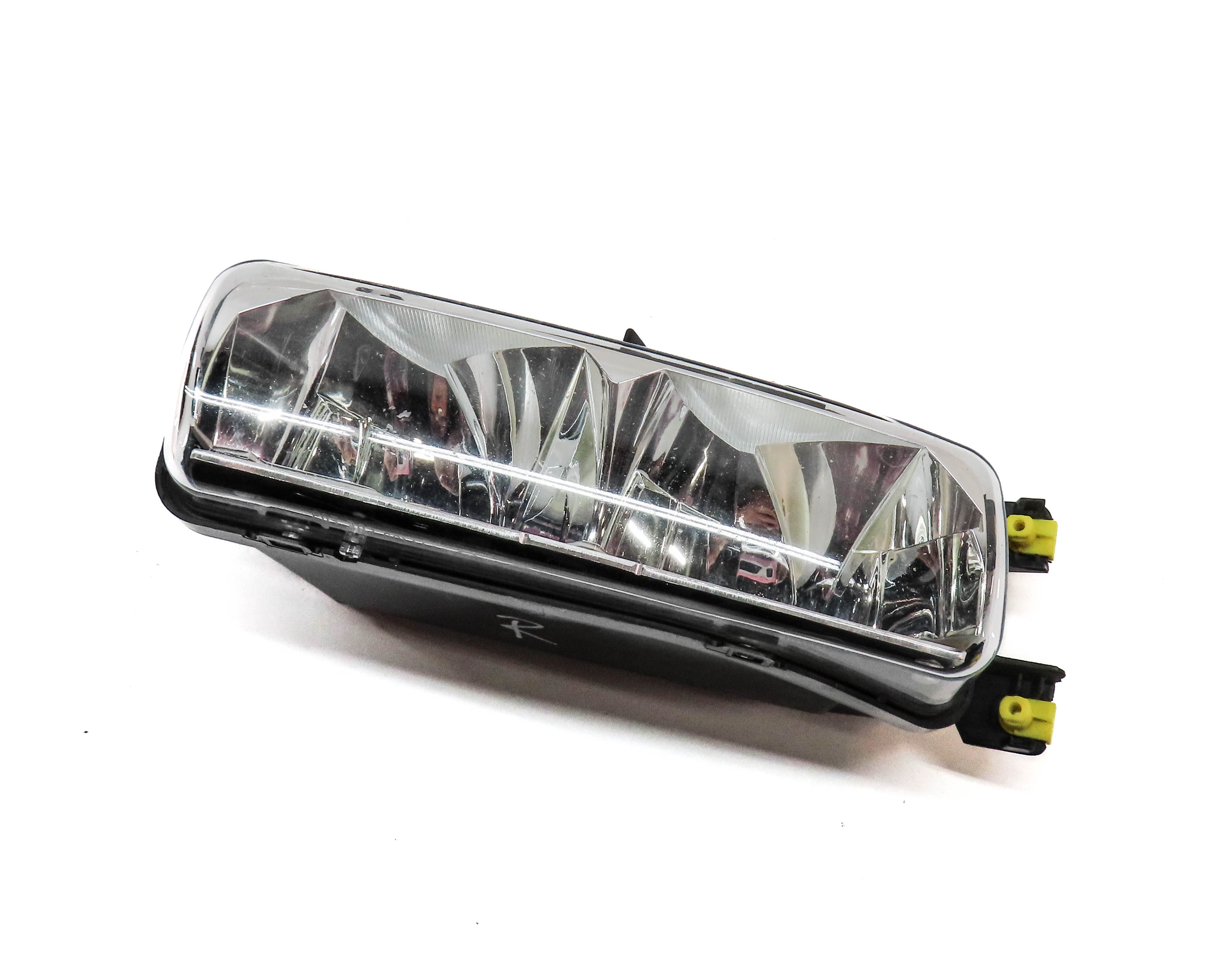 2013-2017 RANGE ROVER SPORT (L494) FRONT RIGHT PASSENGER LED FOGLIGHT LIGHT LAMP — exact item pictured